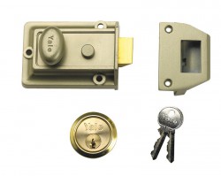 Yale Locks P77 Traditional Nightlatch 60mm Backset ENB Finish Visi